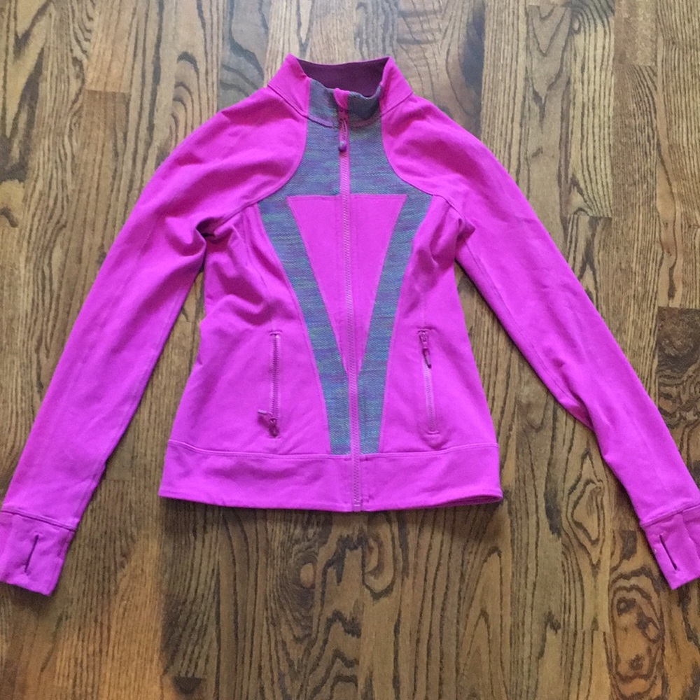 Like new Ivivva jacket size 12